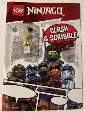 NINJAGO - Clash & Scribble! (Softcover) (English - UK Edition)