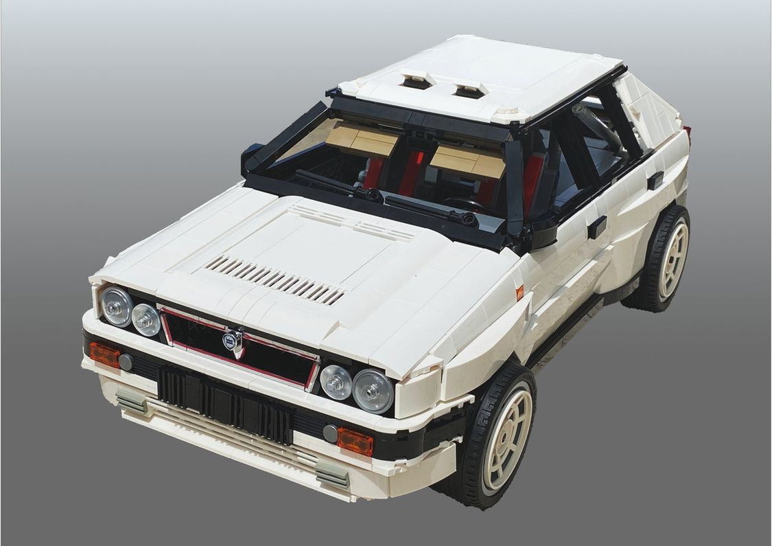 乐高ideas Lancia Delta Integrale 16v拉力车（1990）