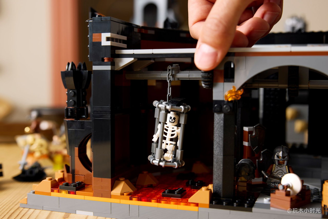 乐高 10333 指环王：巴拉都