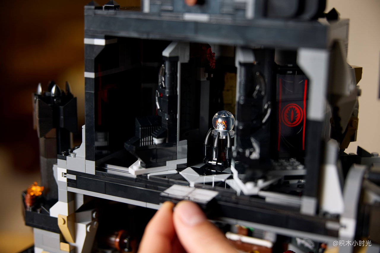 乐高 10333 指环王：巴拉都