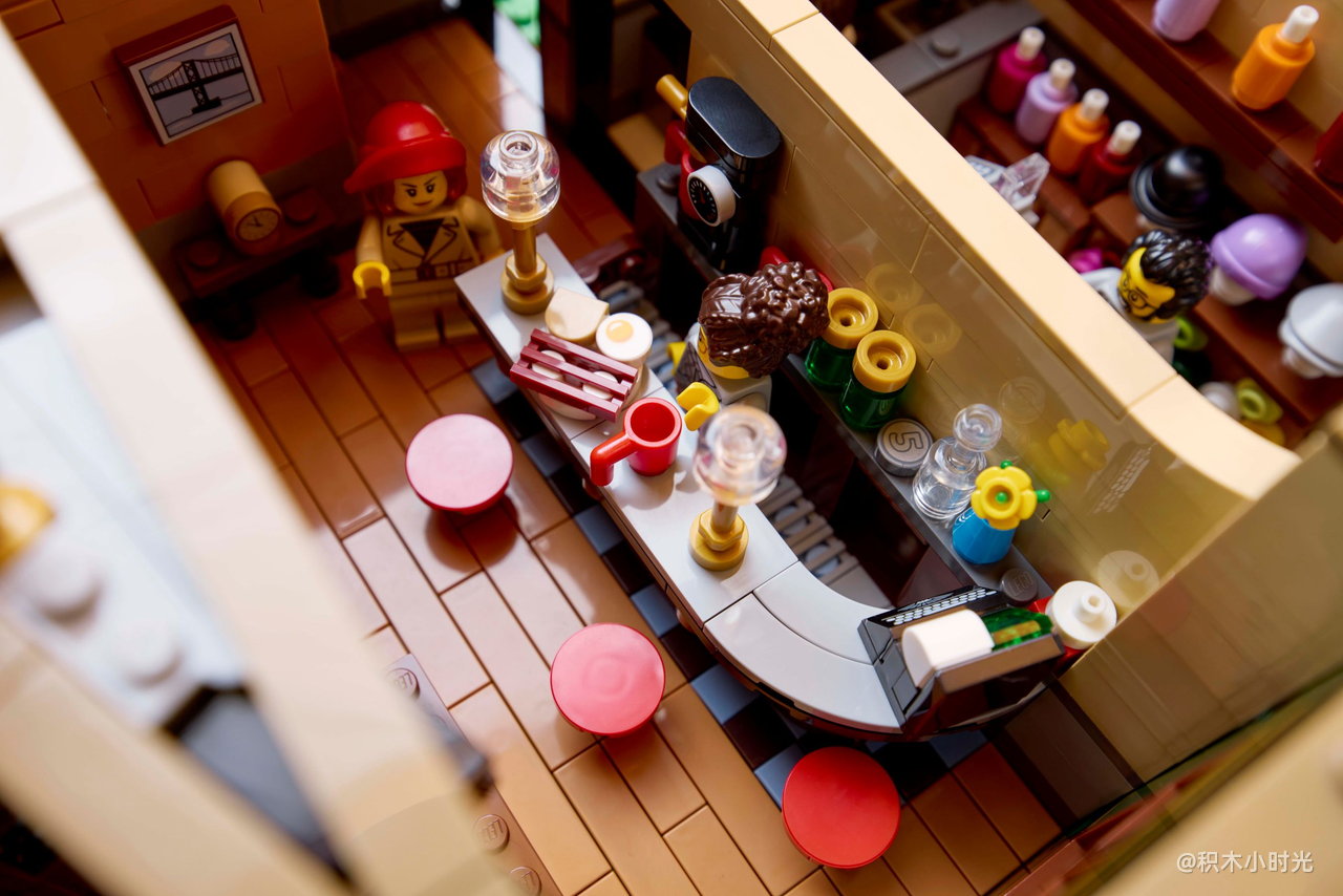 乐高 10350 英伦街角