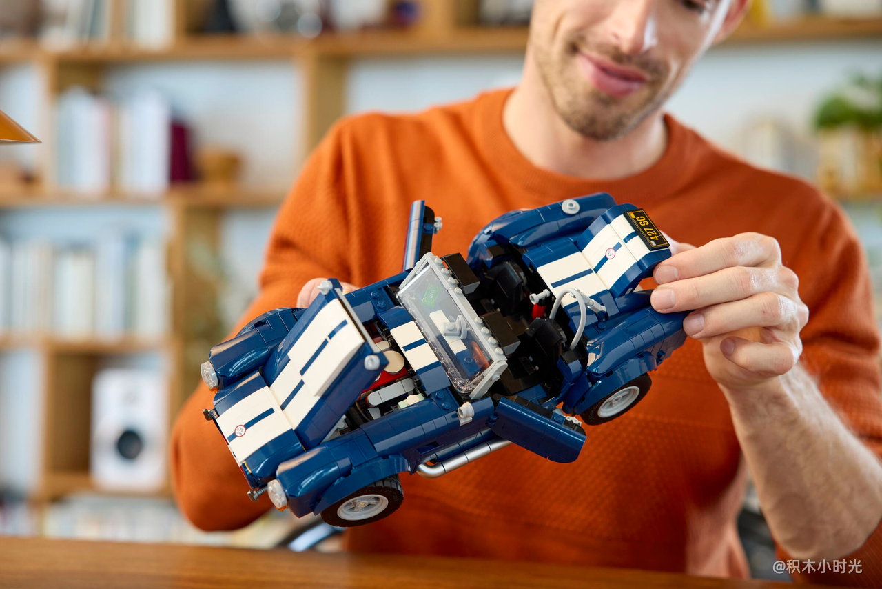 乐高 10357 谢尔比眼镜蛇跑车 427 S/C  