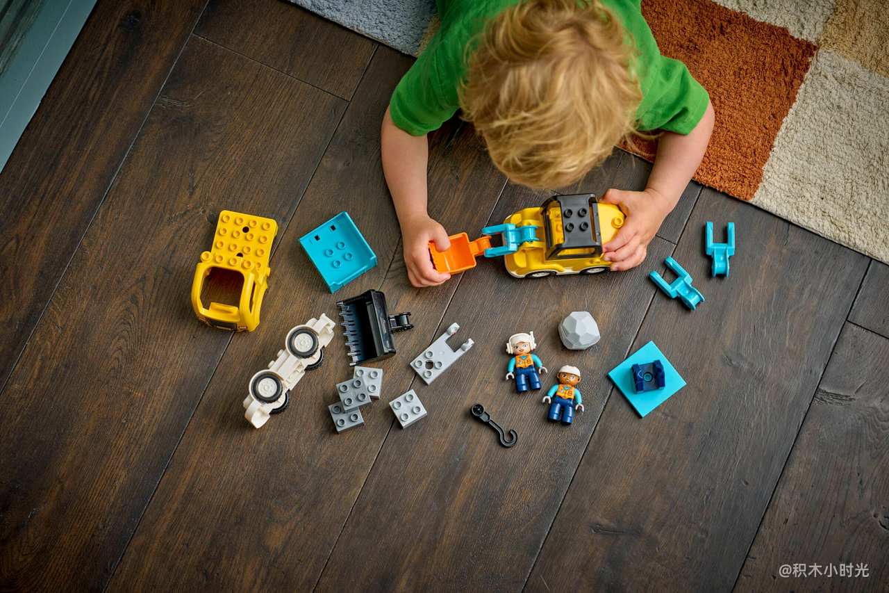 乐高 10475 3合1建筑工程车