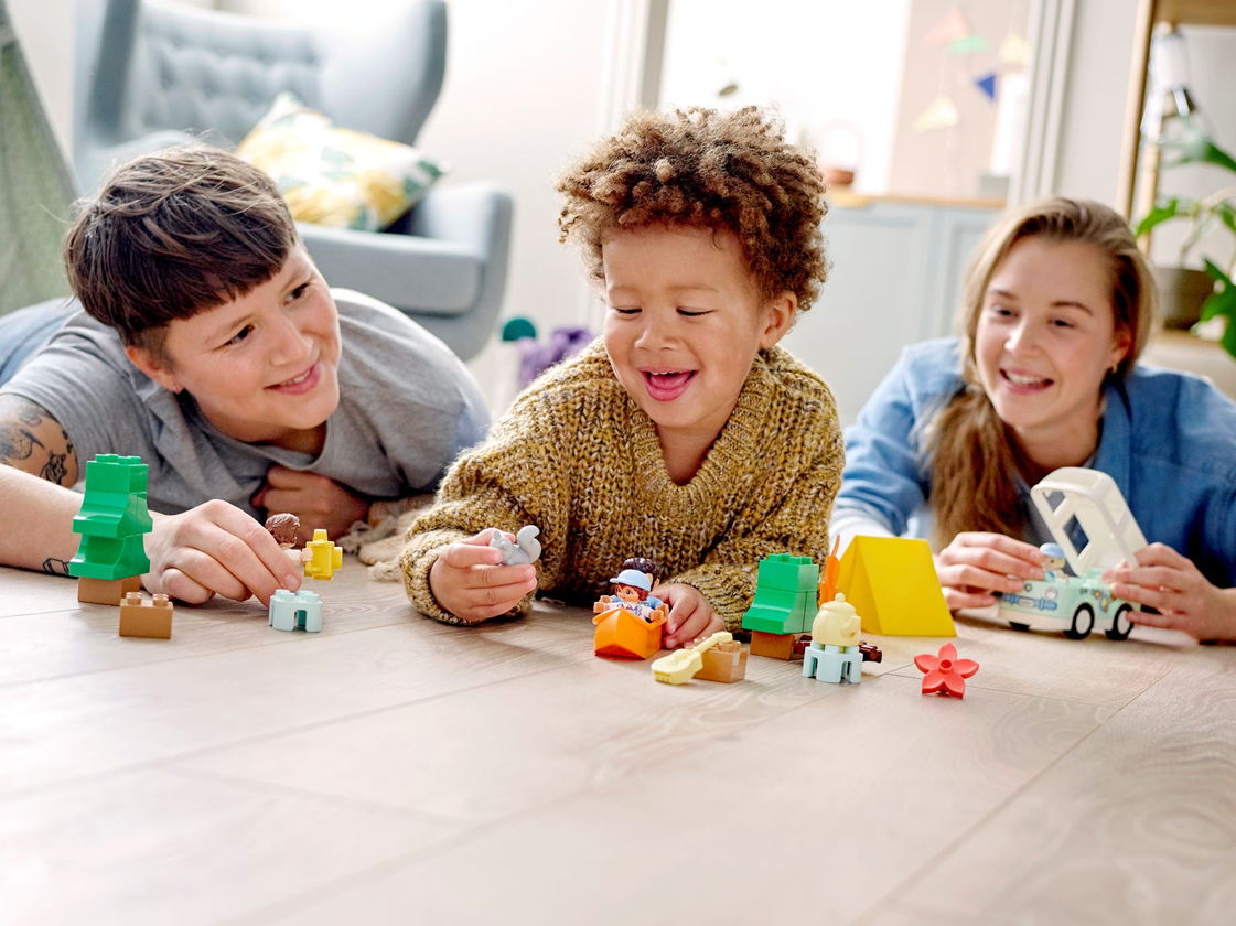 乐高 10946 全家野营车大冒险