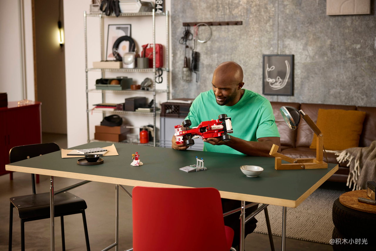 乐高 11375 法拉利 F2004 与迈克尔·舒马赫