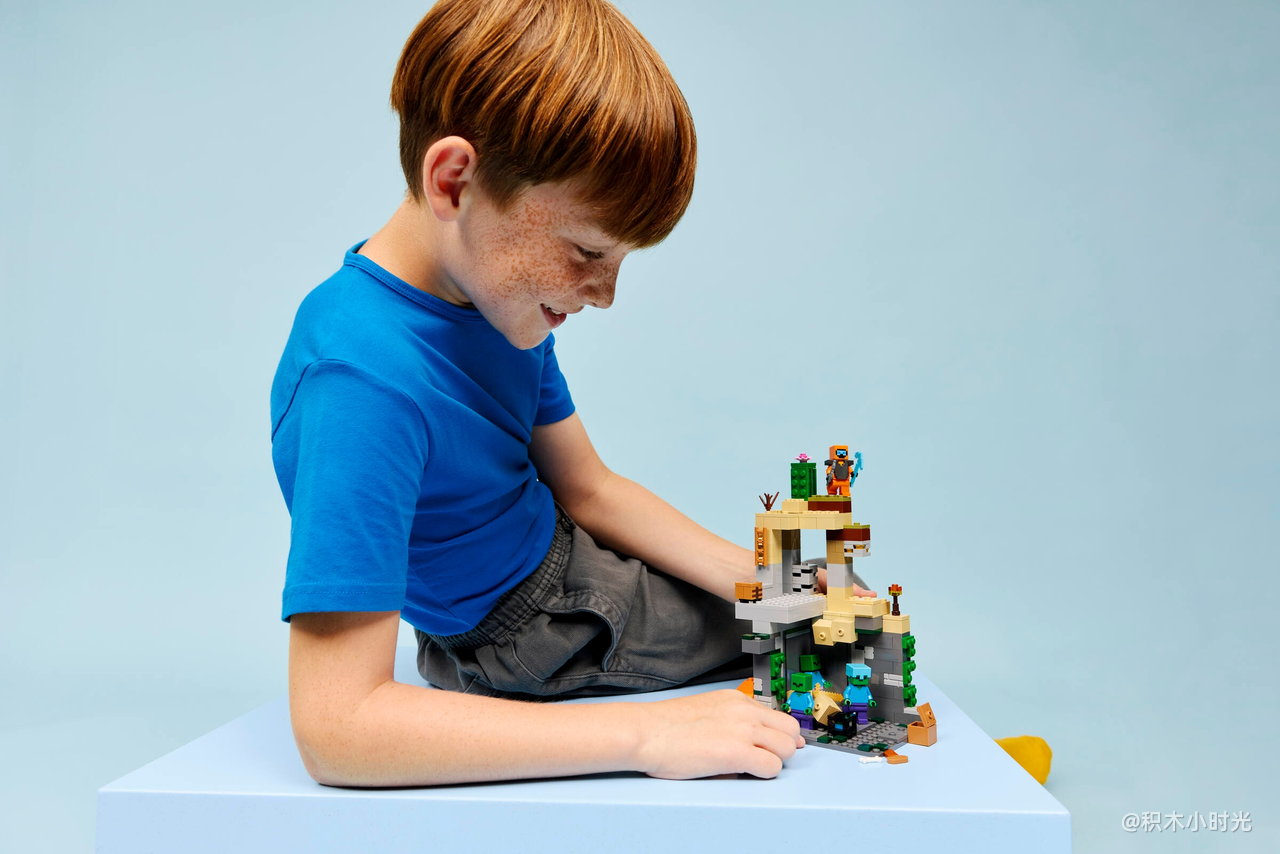 乐高 21587 僵尸地牢