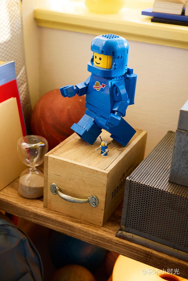 乐高 40921 放大版蓝色宇航员小人仔