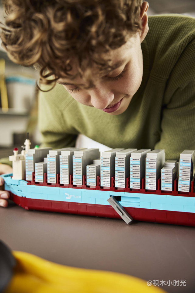 乐高 40955 马士基双燃料集装箱船