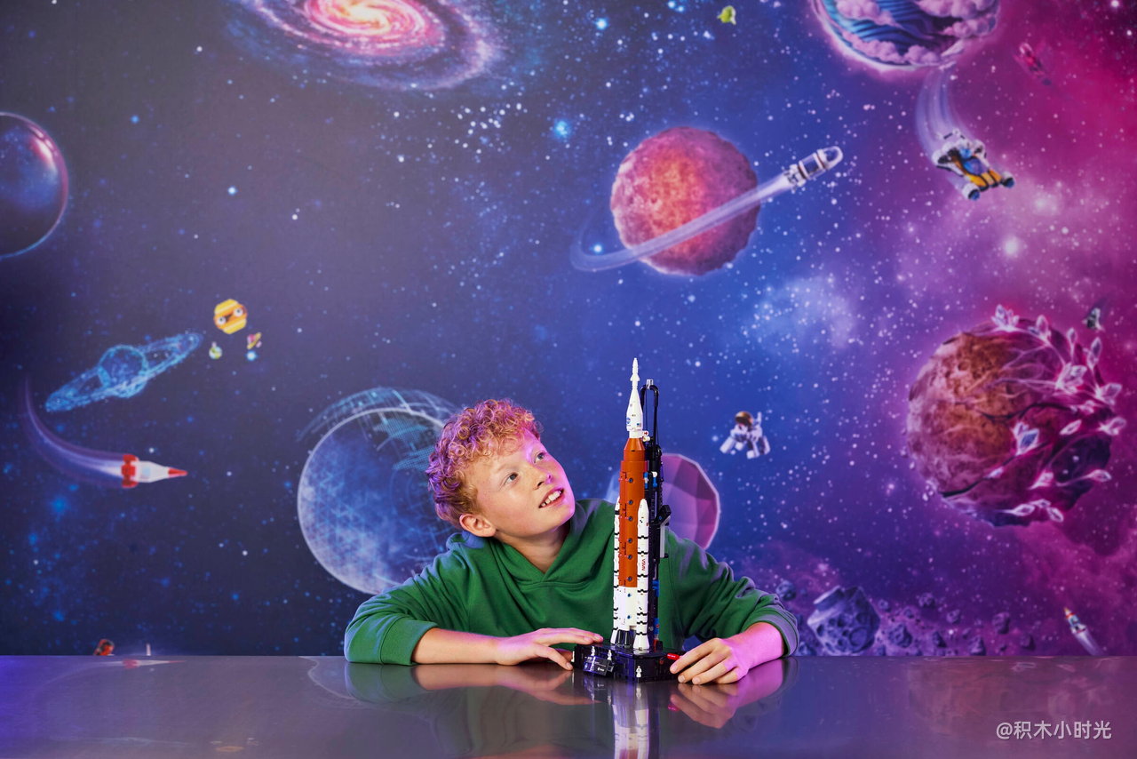 乐高 42221 NASA Artemis 太空发射系统