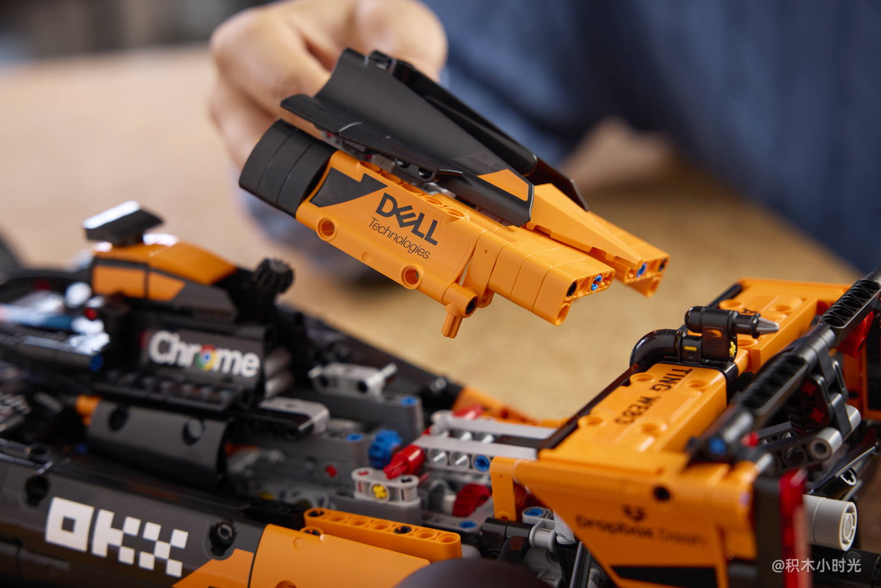 乐高 42228 迈凯伦 MCL39 F1® 赛车