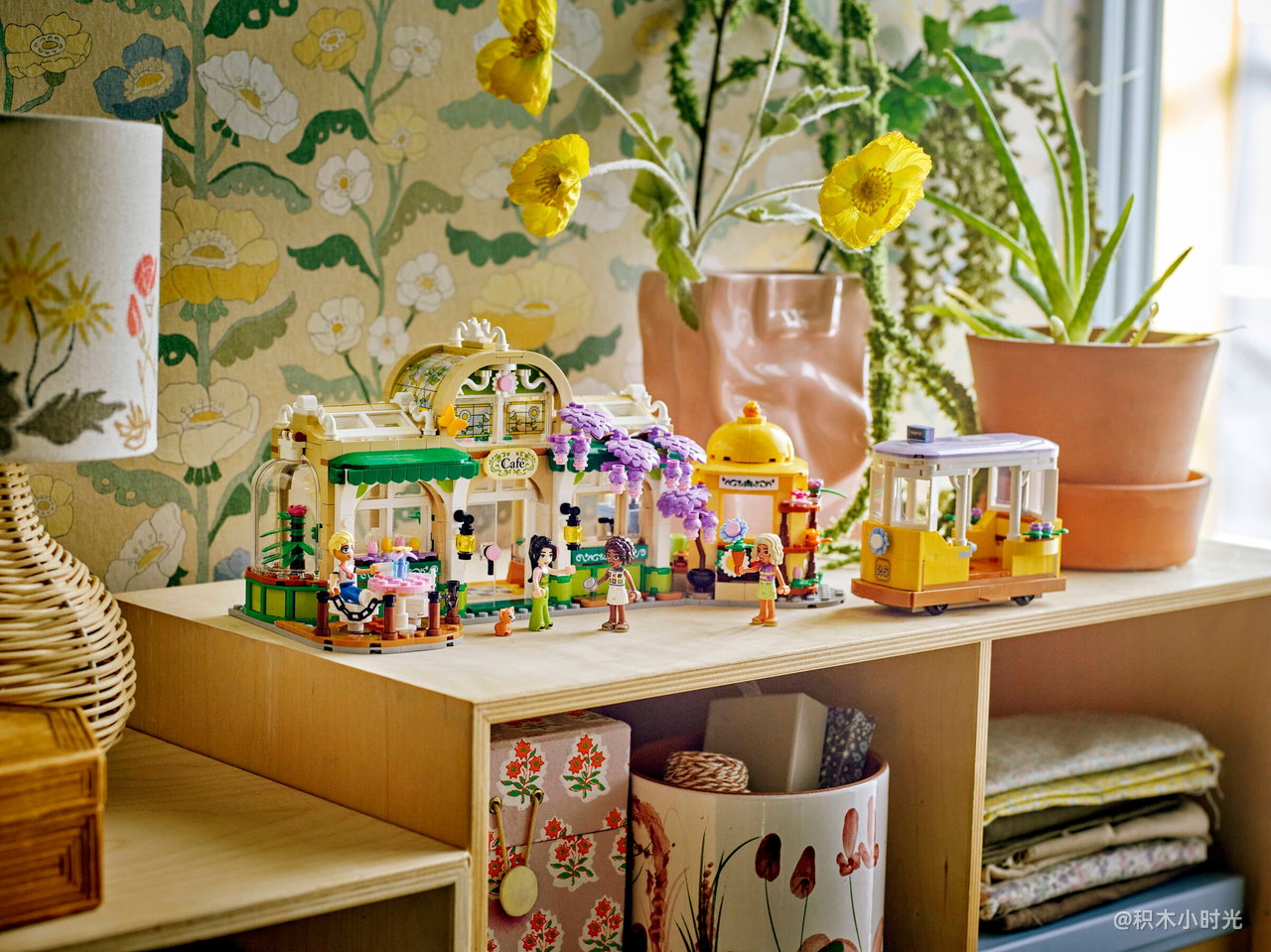 乐高 42671 花神咖啡馆