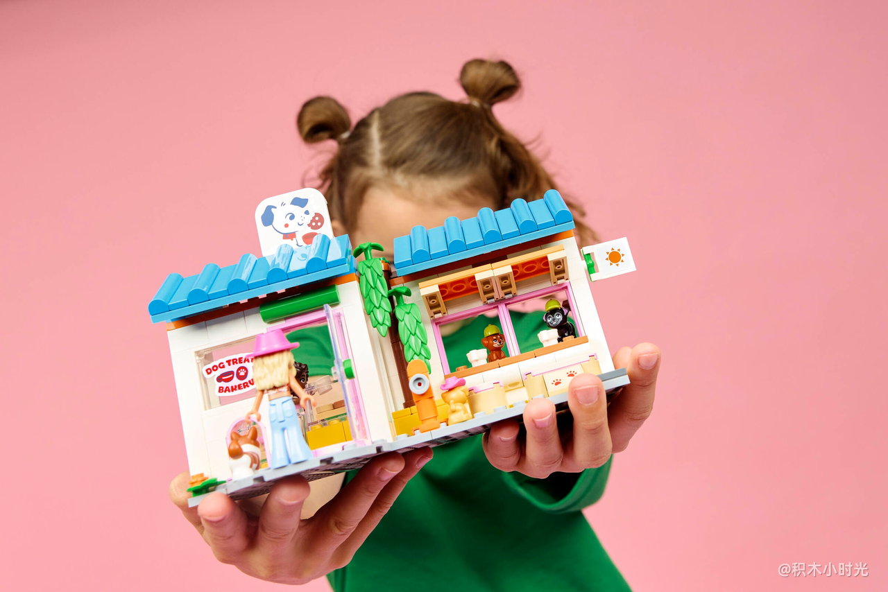 乐高 42677 可爱狗狗零食店