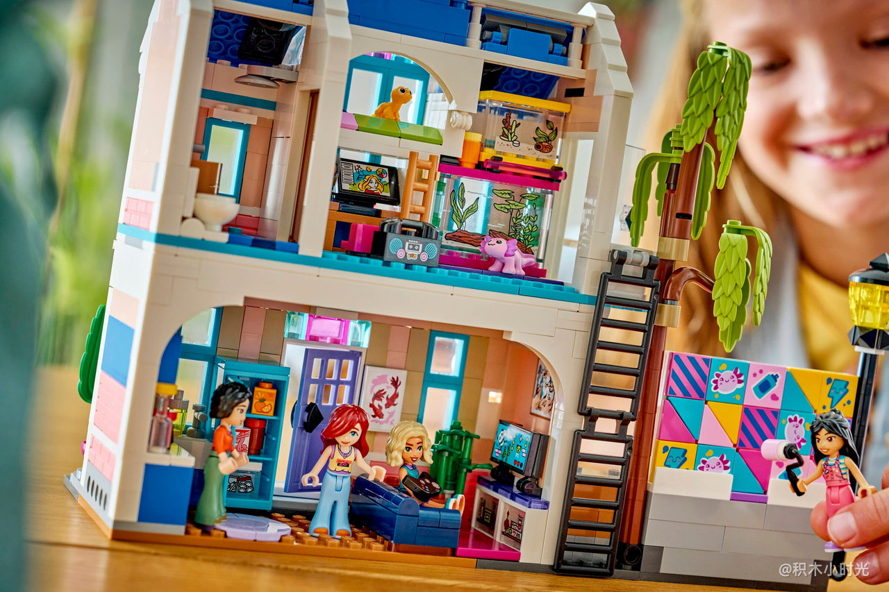 乐高 42687 丽安的温馨小屋