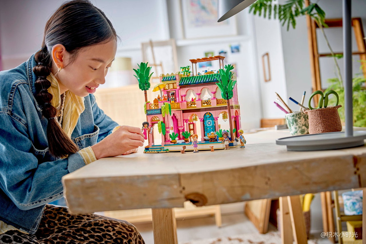 乐高 42691 花园餐厅