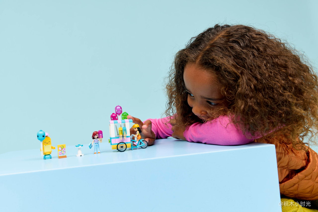 乐高 42692 冰激凌和气球摊