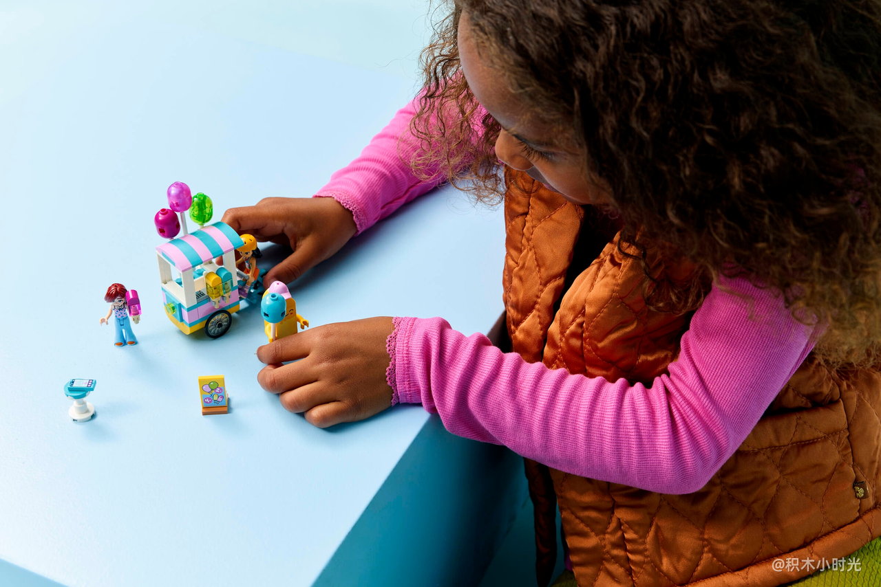 乐高 42692 冰激凌和气球摊