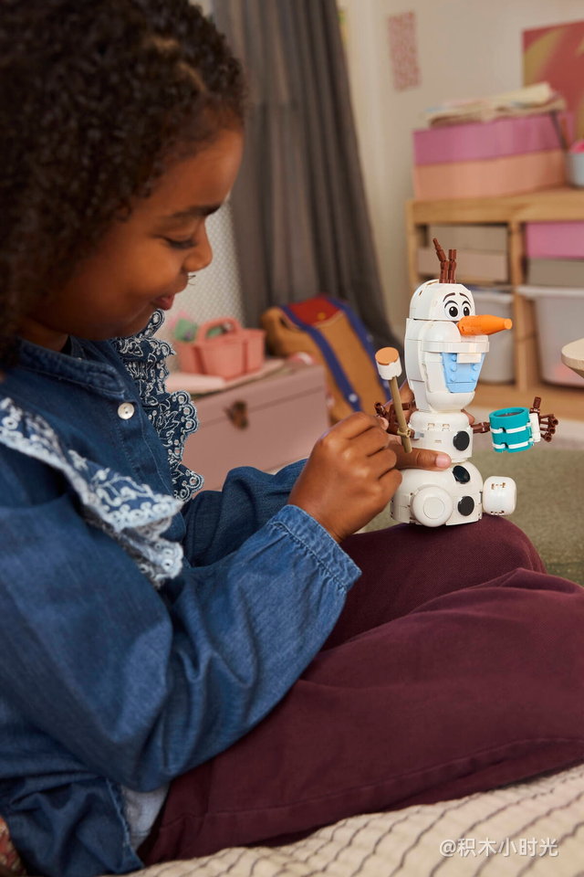 乐高 43287 雪宝和布鲁尼的野餐乐趣