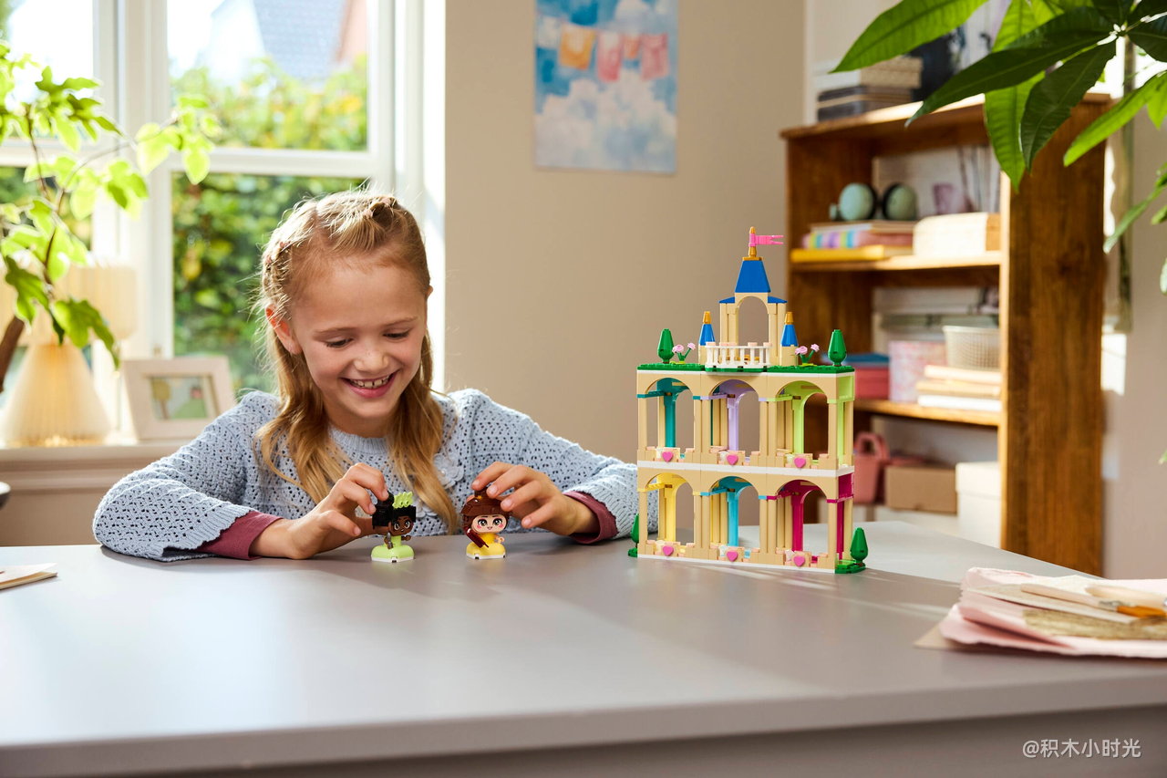 乐高 43291 迷你贝儿和蒂安娜与城堡