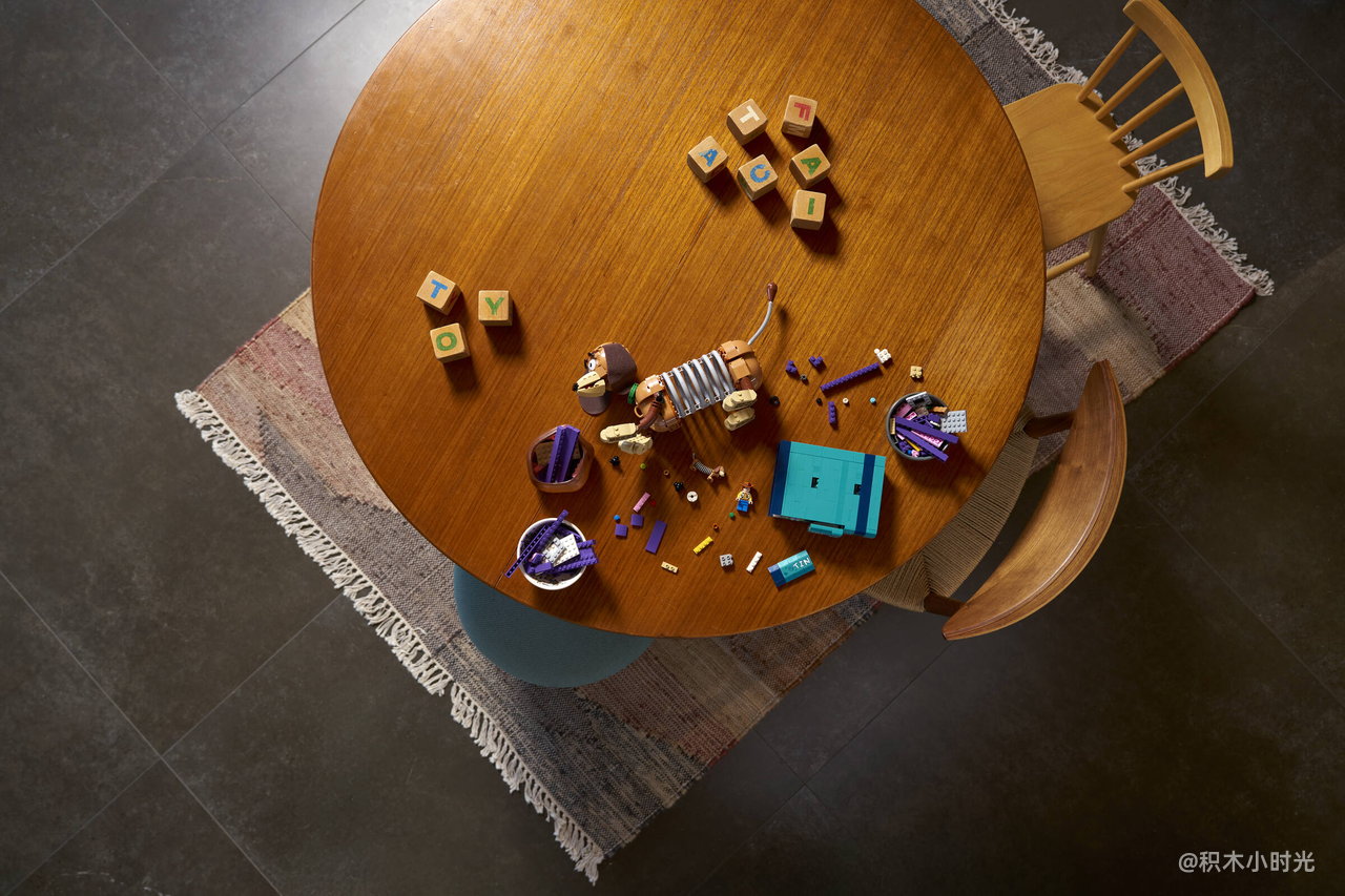 乐高 43301 玩具总动员弹簧狗的书挡