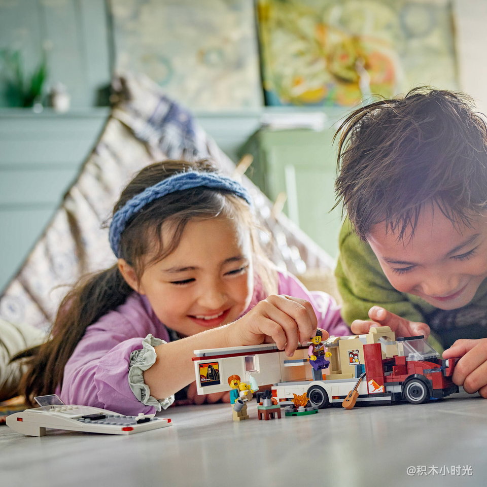 乐高 60454 假日探险野营车