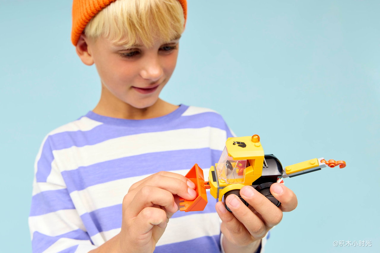 乐高 60483 旋风车队-建筑装载机