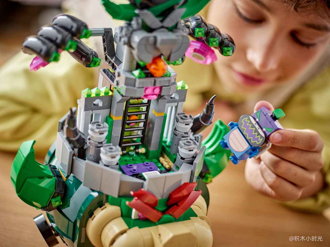 乐高 72042 花洛里安王子和城堡酷霸