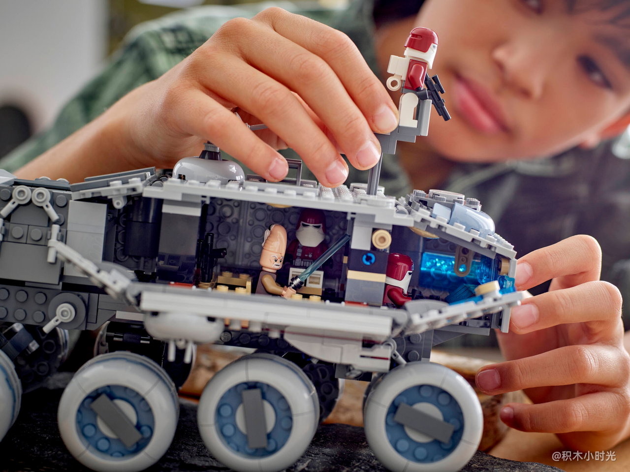 乐高 75413 共和国剑圣