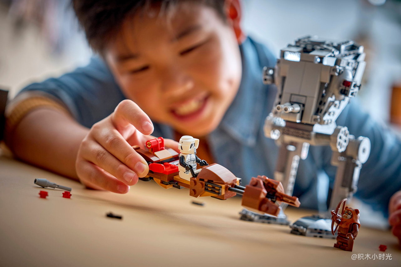 乐高 75424 奇智妙玩：AT-ST 步行机攻击恩多