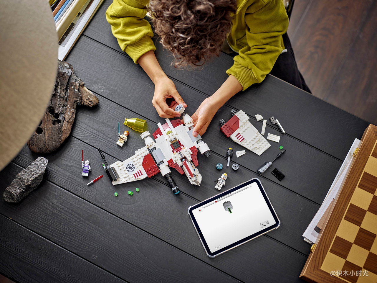 乐高 75432 V-19 激流星际战斗机