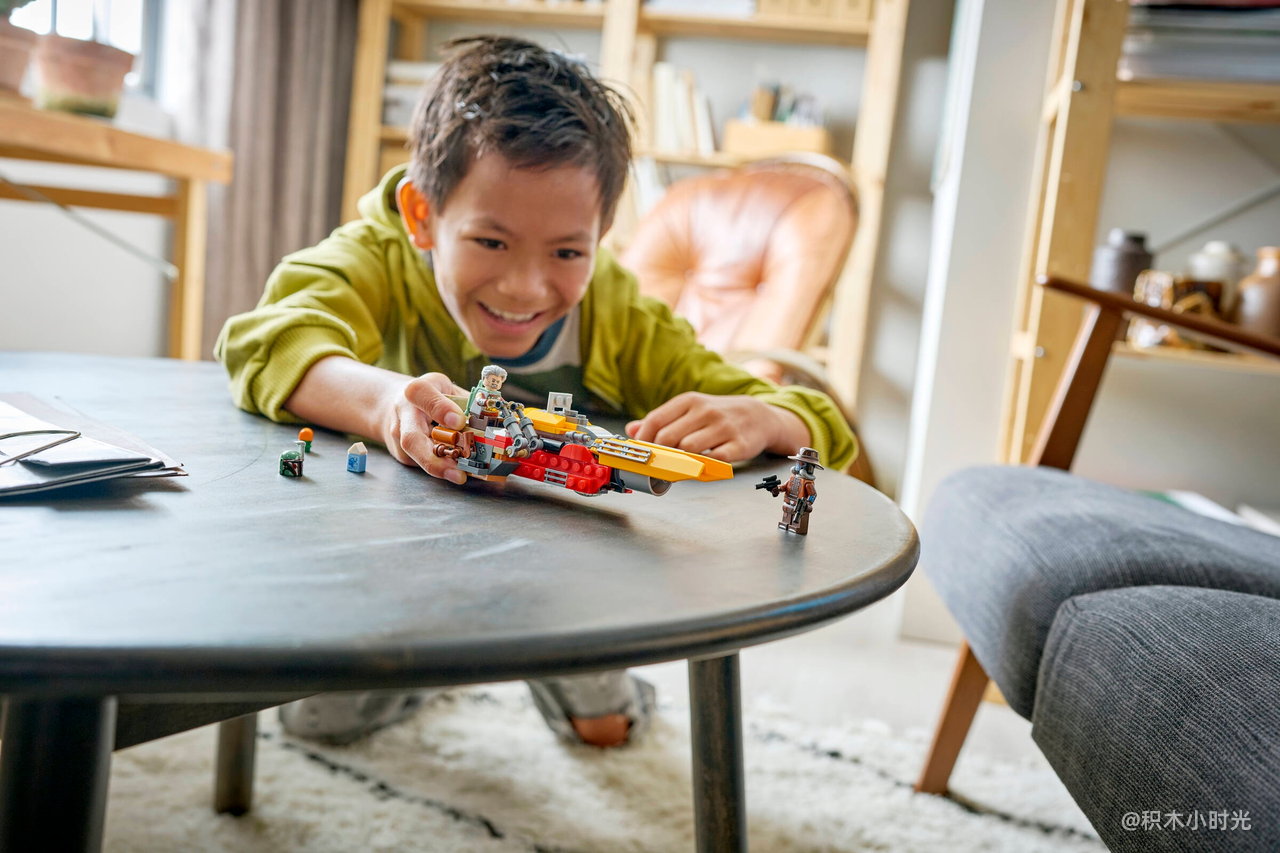 乐高 75437 科布·万思的飞行摩托