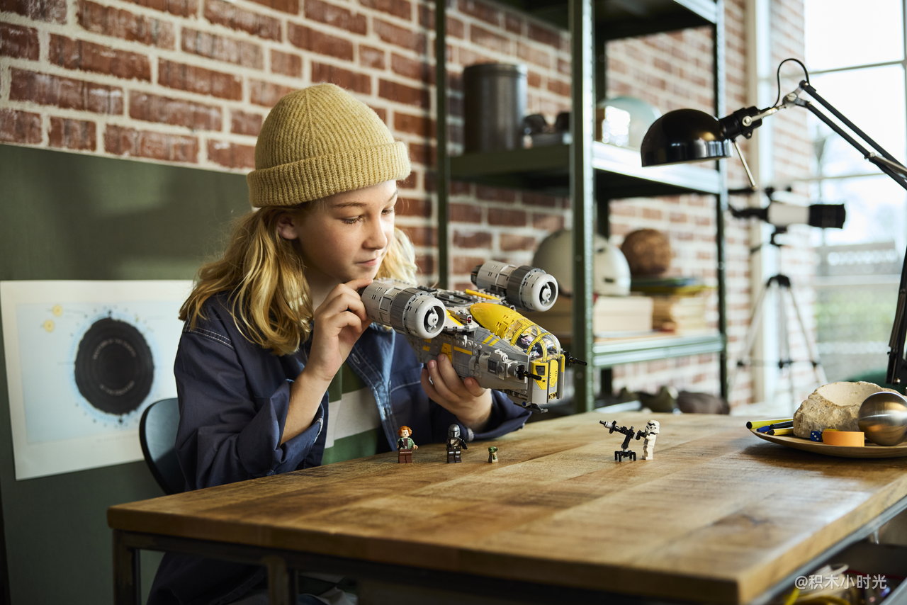 乐高 75447 剃刀冠号 (The Razor Crest)