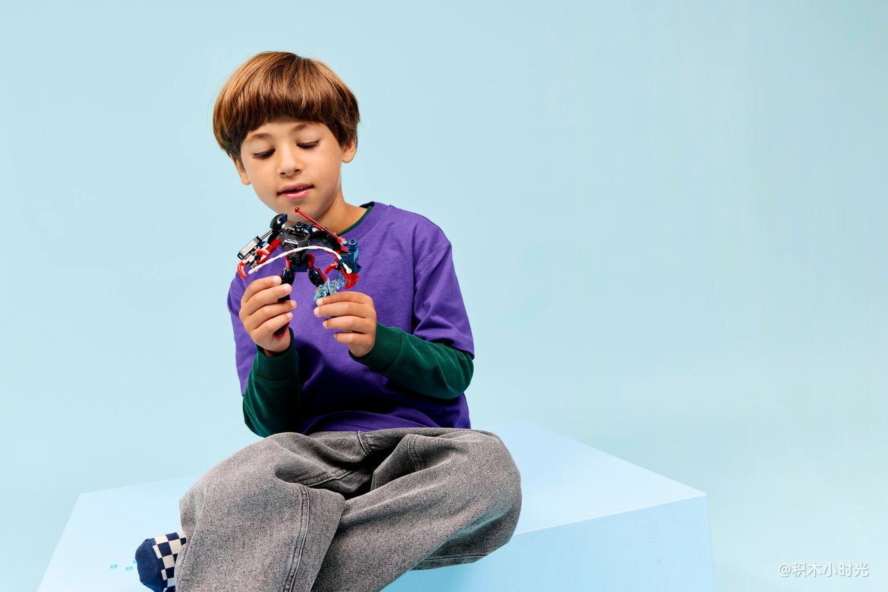 乐高 76337 迈尔斯·莫拉莱斯机甲大战蜘蛛侠 2099