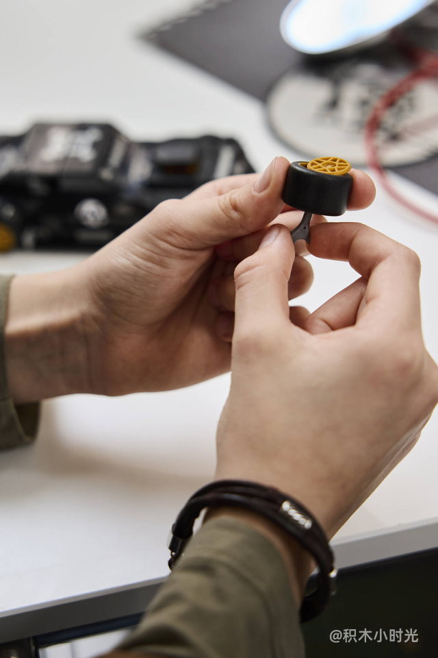 乐高 77262 Ken Block '65 福特野马 Hoonicorn V1