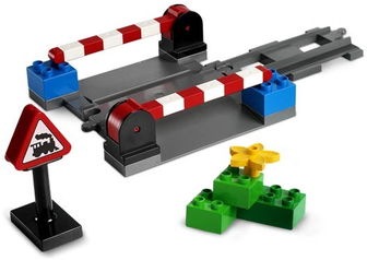 3773