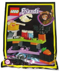 Friends Scary Shop foil pack