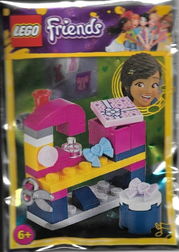 Young Andrea's Studio foil pack