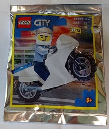 Policeman and Motorcycle foil pack #3