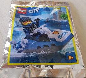 Policeman with Jet Ski foil pack