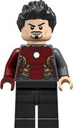 Tony Stark - Dark Bluish Gray Iron Man Suit with Dark Red Right Arm (76210)