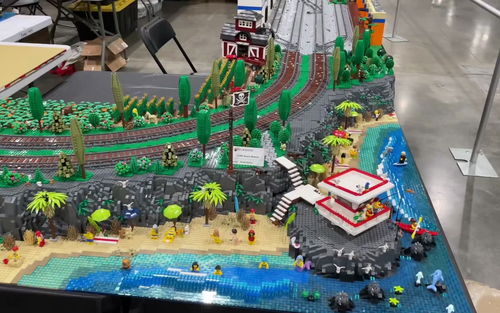 乐高MOC：火车轨道大场景！Brickworld Chicago 2022