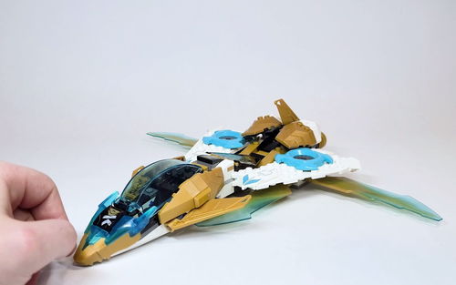 乐高幻影忍者 Zane s Golden Dragon Jet (71770) 评测