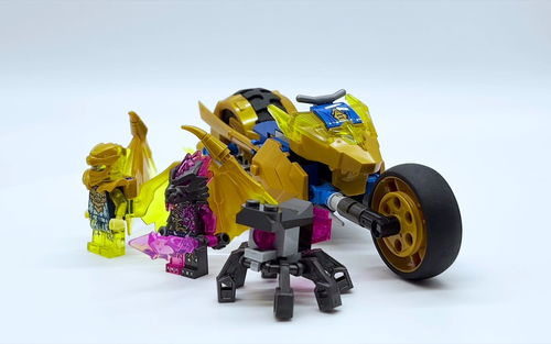 乐高幻影忍者 Jay s Golden Dragon Motorbike 71768 评测