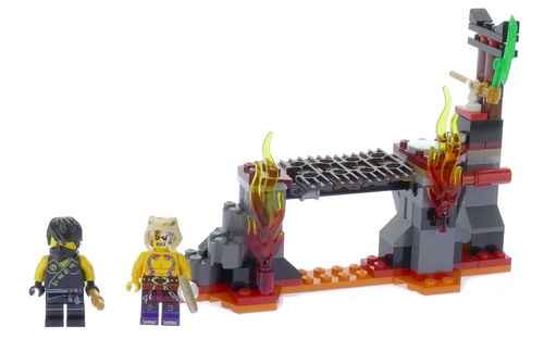 乐高 LEGO 70753 幻影忍者 决战熔岩谷 速拼评测